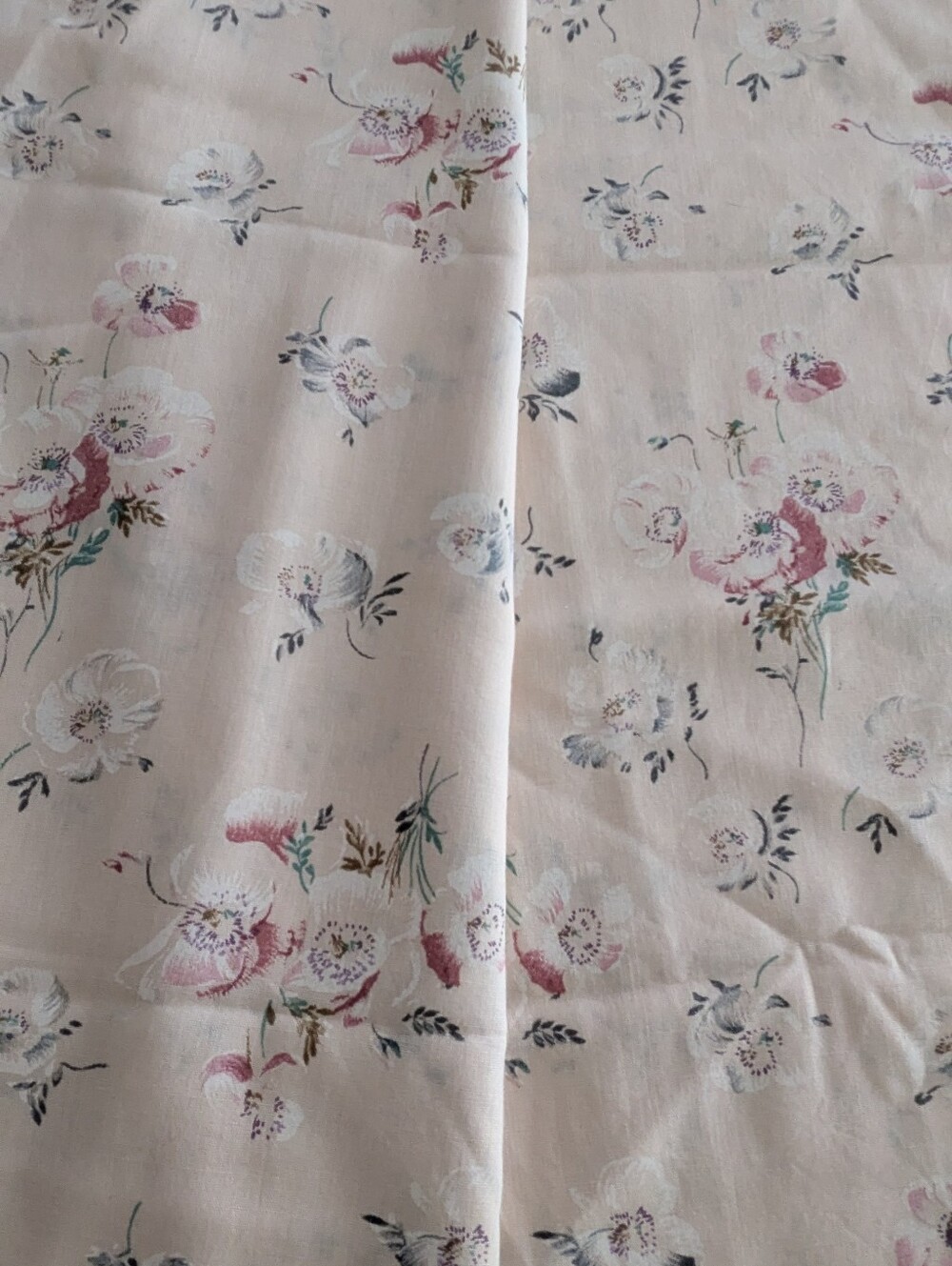 Very Fine Cotton Floral Fabric - Perhaps Vintage - 43"x44" - Remnant Unused